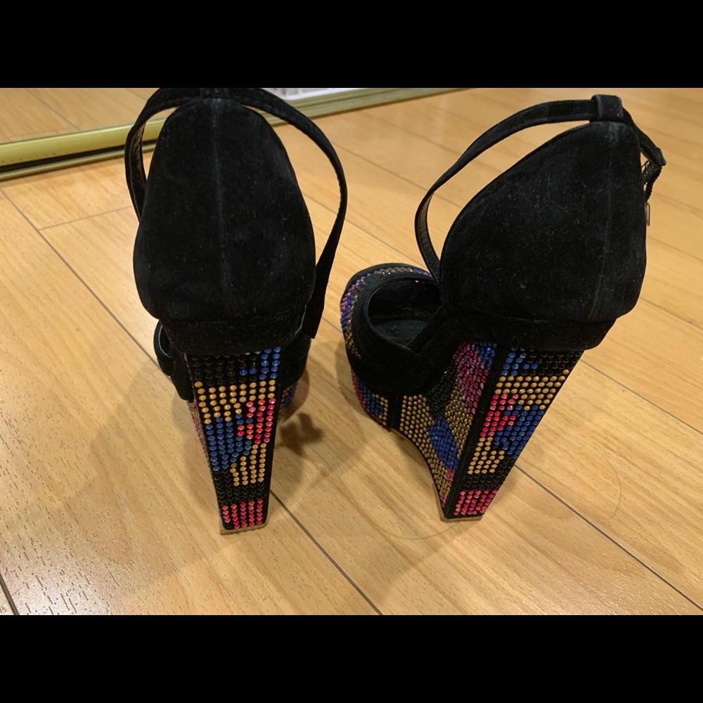 Platform heels - Picture 4 of 6